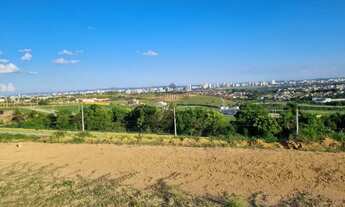 Imagem 7: Terrono para venda tem 330 metros quadrados