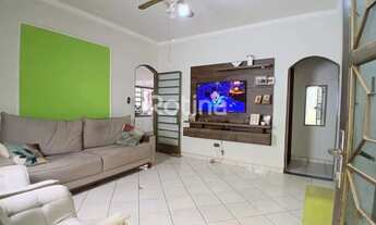 Imagem 4: Casa para alugar, 3 quartos, Nossa Senhora Aparecida - Uberlândia/MG - Rotina Imobiliária