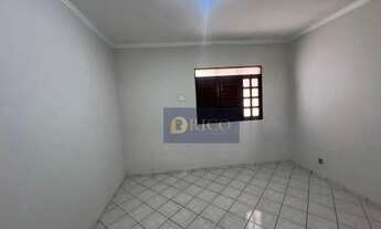 Imagem 6: Casa ampla e bem ventilada - 04 quartos 02 vagas de garagem