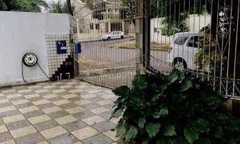 Imagem: Casa em Maringá. Permuta por Curitiba ou