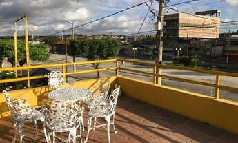 Imagem 4: Linda Casa em Frente ao Pátio de Eventos de Gravatá-PE