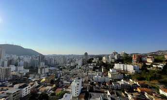 Imagem 2: Cobertura triplex para venda com 320 metros quadrados com 5 quartos em Granbery - Juiz de