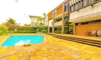 Imagem 5: Casa para venda possui 885 metros quadrados com 4 quartos em Pacaembu - São Paulo - SP