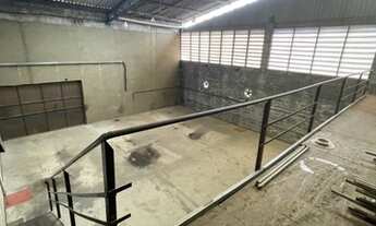 Imagem 2: Galpão/Depósito/Armazém para Locação tem 1000m²