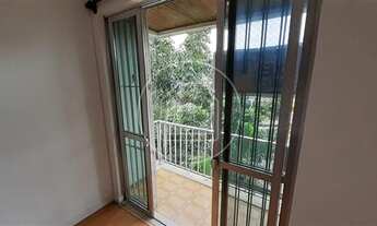 Imagem 3: Varanda com vista livre. 02 quartos + dependência completa