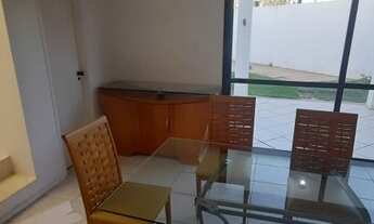 Imagem 2: Casa de condomínio para aluguel possui 320 metros quadrados com 3 quartos em Piatã - Salva