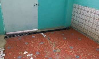 Imagem 6: Alugo imóvel térreo de 01 quarto na rua joaquim sarmento em Guadalupe