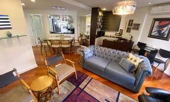 Imagem 2: Apartamento para venda possui 123 metros quadrados com 2 quartos em Centro - Florianópolis