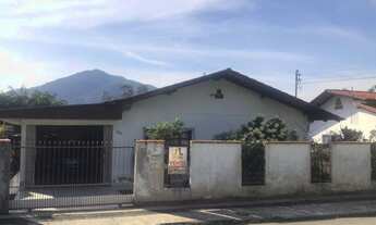 Imagem: Jaraguá do Sul - Casa Padrão - Rau