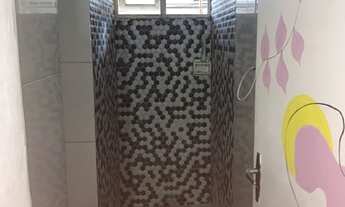 Imagem 6: Duplex a 50 mts de paradas de ônibus e do mar. 