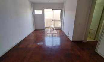 Imagem 5: Privilégio Imóveis vende: em Botafogo: excelente apartamento de quarto e sala, com dependê