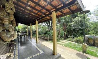 Imagem 4: Casa para Venda em Cotia, Granja Viana, 3 dormitórios, 1 suíte, 5 banheiros, 6 vagas