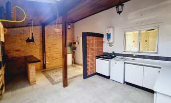 Imagem 2: Sobrado próximo a Nikkei com 3 quartos, área gourmet à venda no Uberaba - Curitiba/PR