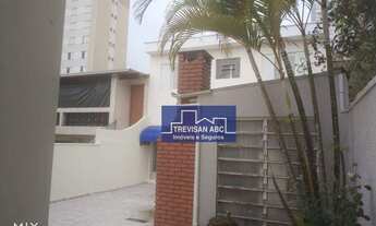 Imagem 5: Casa à venda em Santa Terezinha/SBC - 4 dorms, quintal com churrasqueira e 3 vagas; 210m²