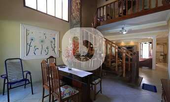 Imagem 4: Sobrado para venda tem 255 metros quadrados com 5 quartos em Balneário Stella Maris - Peru