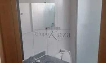 Imagem 6: Apartamento para aluguel e venda possui 65 metros quadrados com 2 quartos