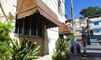 Imagem 2: Apartamento composto por sala, cozinha, 3 quartos, 1 banheiro, área de serviço