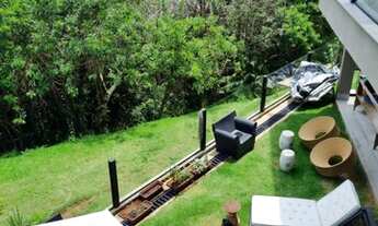 Imagem 4: Casa de condomínio sobrado para aluguel e venda possui 470 metros quadrados com 3 quartos