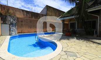 Imagem 2: Sobrado para venda tem 255 metros quadrados com 5 quartos em Balneário Stella Maris - Peru