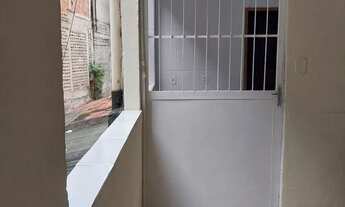 Imagem: ALUGO APARTAMENTO TIPO CASA NA PRAÇA DOIS