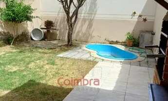 Imagem 4: Casa duplex no bairro Santa Rita