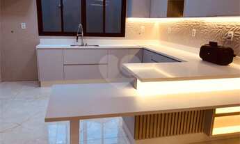 Imagem 6: Casa à venda com 4 dormitórios cod:REO803302