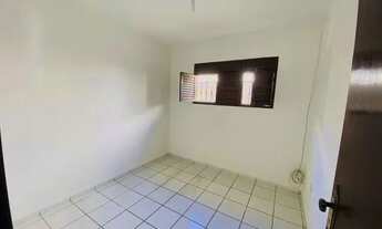 Imagem 4: Casa para venda com 3 quartos e 1 banheiro e sala de jantar