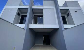 Imagem 2: Geminado para venda possui 129 metros quadrados no bairro Santa Catarina - Joinville - SC