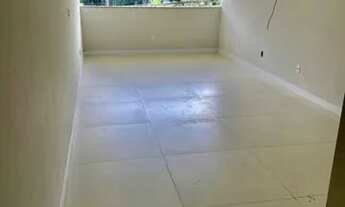 Imagem: Sala com aproximadamente 22m², próximo