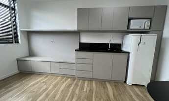 Imagem 2: Apartamento com 1 dormitório para alugar, 25 m² por R$ 2.425,21/mês - Bigorrilho - Curitib