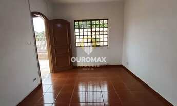 Imagem 6: Casa com 3 dormitórios para alugar, por R$ 1.550/mês - Vila Perino - Ourinhos/SP