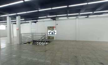 Imagem 3: Loja comercial com aproximadamente 1.000 m² na Avenida João César de Oliveira