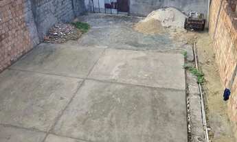 Imagem 4: /Casa com quintal e garagem próxima à Itaúba