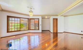 Imagem 2: Casa em Partenon