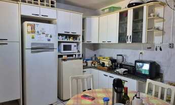 Imagem 7: Casa a venda com piscina e 3 quartos na Avenida Paul Harris, Zona Leste de Londrina