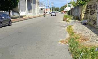 Imagem 3: Excelente terreno para venda com 2.084 m2 na melhor localização da Maraponga em Fortaleza