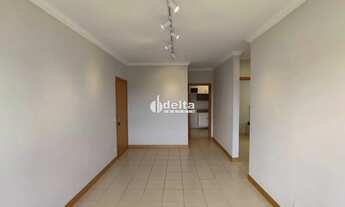 Imagem 2: Apartamento com 2 quartos sendo 1 suíte, disponível para locação no bairro Centro em Uberl