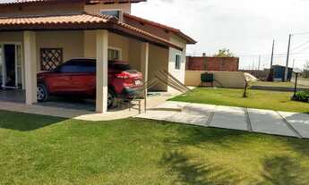 Imagem 4: Casa de campo localizada no Ninho Verde 1, excelente área de lazer, 882 m² de terreno