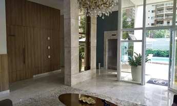 Imagem 6: Ao lado do Palácio da Abolição, Lazer Completo