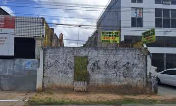 Imagem: TERRENO NA AVENIDA GETÚLIO VARGAS