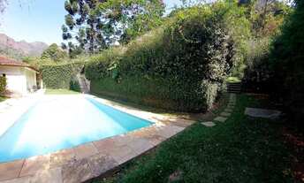 Imagem 2: Casa em cascata dos amores teresopoli