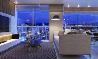 Imagem 2: Apartamento com 4 dormitórios sendo 2 suítes e 3 vagas de garagem no Centro de Balneário C