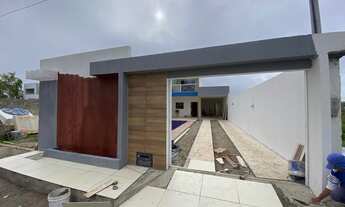 Imagem 2: Casa com piscina e 04 dormitório/ próxima a praia