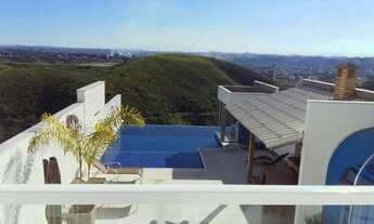 Imagem: Casa de alto padrão no Mirante da Colina