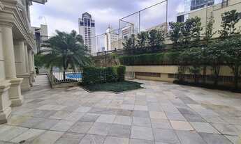 Imagem 5: Apartamento para aluguel e venda possui 465 metros quadrados com 4 quartos