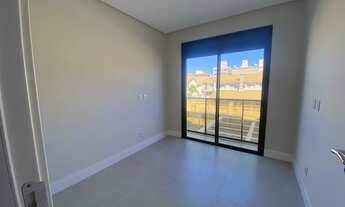 Imagem 7: Apartamento a venda, prédio frente mar de 3 quartos com suíte