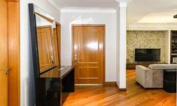 Imagem 7: Oportunidade Linda Casa, em condomínio fechado, localizada na Chácara Monte Alegre