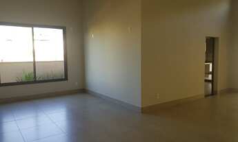 Imagem 5: Casa de condomínio sobrado para venda tem 395 metros quadrados com 4 suítes