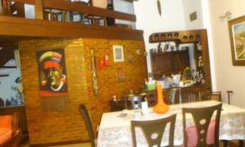 Imagem 5: Fazenda/Sítio/Chácara para venda possui 218 metros quadrados com 3 quartos