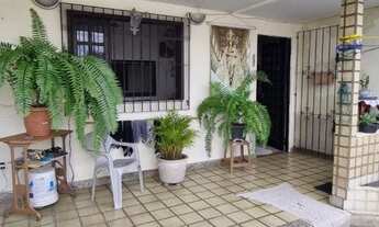 Imagem: Casa para venda possui 100 metros quadrados